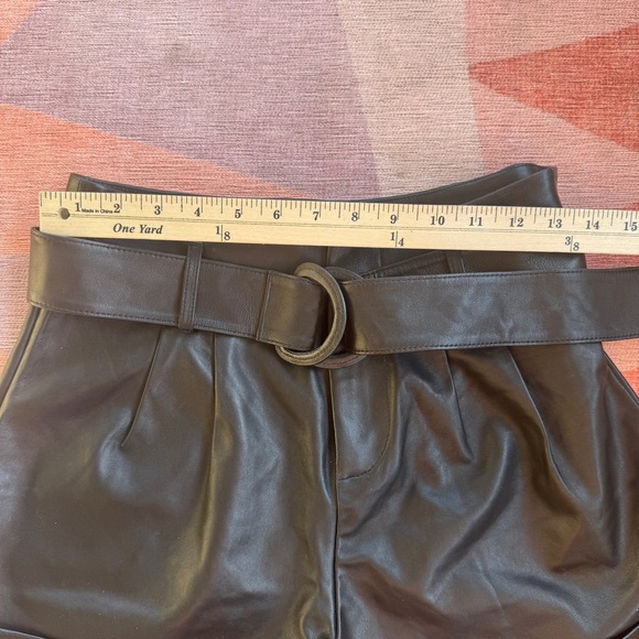 NWT FRAME Black Lamb Leather Paperbag Belted Shorts MSRP $595 - Picture 6 of 8